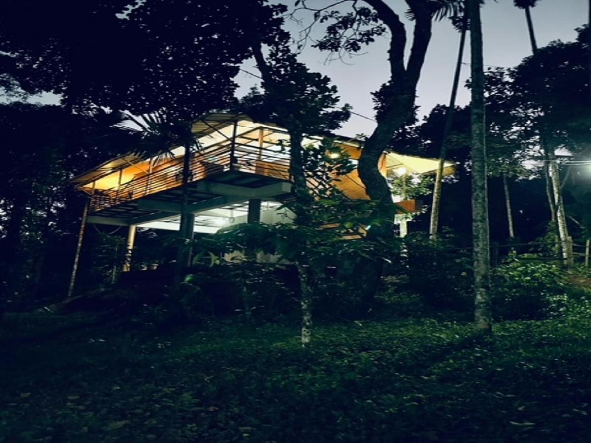 Kuruva Shoreline Wayanad Chegāt Εξωτερικό φωτογραφία